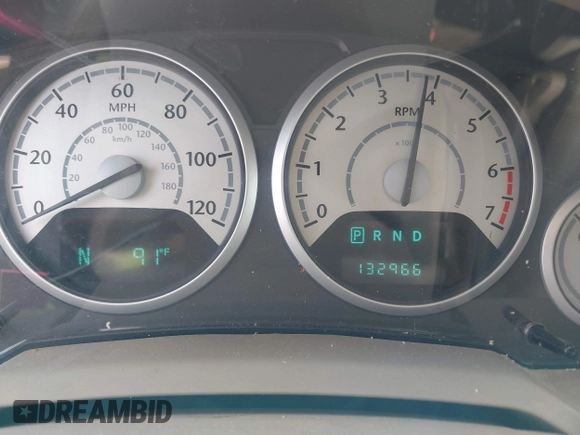 2010 Chrysler Town & Country Touring with VIN 2A4RR5D13AR155611, listed as a IAAI auction lot 42094894 with 132,966 mi miles. Bid and sale history available at carsss.com. Image 7.