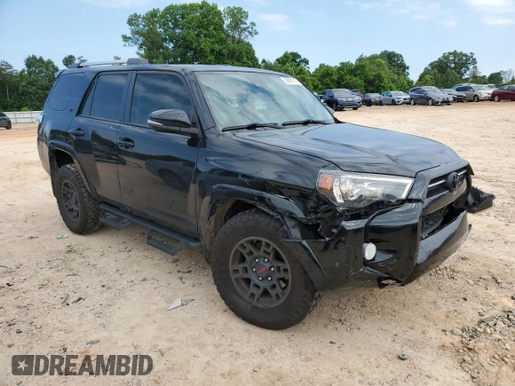 2020 Toyota 4Runner SR5 with VIN JTEBU5JR6L5753722, listed as a Copart auction lot 58841615 with 90,985 mi miles and Salvage title. Bid and sale history available at DreamBid. Image 4.