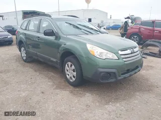 2014 Subaru Outback 2.5i with VIN 4S4BRBAC9E3263222, listed as a IAAI auction lot 41606826 with 90,320 mi miles. Bid and sale history available at carsss.com. Image 1.