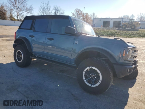 2022 Ford Bronco with VIN 1FMDE5DH5NLA97519, listed as a Copart auction lot 81093884 with 32,166 mi miles and Salvage Title. Bid and sale history available at DreamBid. Image 4.