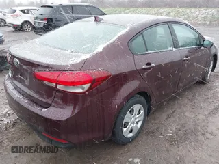 2017 Kia Forte LX with VIN 3KPFK4A7XHE071992, listed as a IAAI auction lot 42039101 with 76,682 mi miles. Bid and sale history available at carsss.com. Image 4.