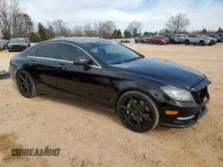 2013 Mercedes-Benz CLS 550 with VIN WDDLJ7DB6DA085060, listed as a Copart auction lot 47722545 with 107,646 mi miles and Salvage title. Bid and sale history available at DreamBid. Image 4.