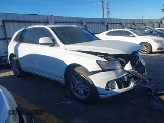 2014 Audi Q5 Premium Plus with VIN WA1LFAFP6EA016835, listed as a IAAI auction lot 41684502 with 149,000 mi miles. Bid and sale history available at carsss.com. Image 1.