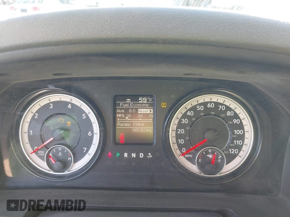 2018 Ram 1500 Express z VIN 1C6RR7FT8JS153794, wystawiony jako IAAI lot #41072931 z przebiegiem 95 060 mil mil oraz . Historia ofert i sprzedaży dostępna na DreamBid. Obrazek 7.