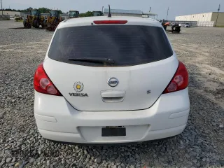 2007 Nissan Versa 1.8 S with VIN 3N1BC13E27L451797, listed as a Copart auction lot 48040635 with 0 mi miles and Non Repairable. Bid and sale history available at carsss.com. Image 6.