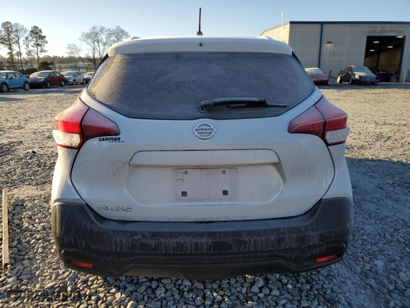 2018 Nissan Kicks S with VIN 3N1CP5CU1JL532563, listed as a Copart auction lot 89169025 with 48,381 mi miles and Salvage Title. Bid and sale history available at carsss.com. Image 6.