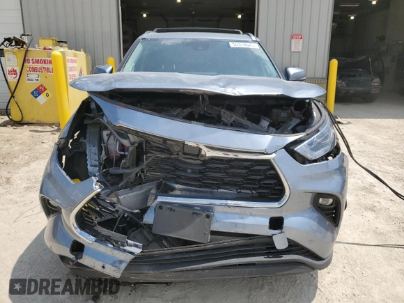 2021 Toyota Highlander Hybrid Limited with VIN 5TDXBRCH7MS065638, listed as a Copart auction lot 56914045 with 56,297 mi miles and Salvage title. Bid and sale history available at DreamBid. Image 5.