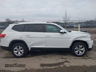 2018 Volkswagen Atlas S with VIN 1V2AP2CAXJC532712, listed as a IAAI auction lot 41177882 with 105,832 mi miles and . Bid and sale history available at DreamBid. Image 13.