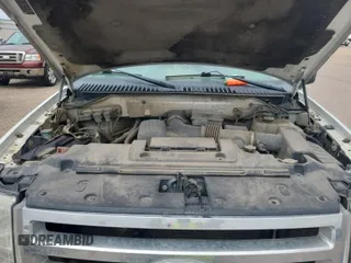 2014 Ford Expedition XL with VIN 1FMJU1G50EEF24187, listed as a IAAI auction lot 42616117 with 235,361 mi miles and . Bid and sale history available at DreamBid. Image 3.