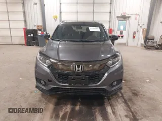2022 Honda HR-V Sport with VIN 3CZRU6H13NM764581, listed as a IAAI auction lot 41206113 with 28,435 mi miles. Bid and sale history available at carsss.com. Image 12.