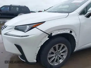 2021 Lexus NX 300 z VIN JTJDARBZ6M2200029, wystawiony jako IAAI lot #42465329 z przebiegiem 20 441 mil mil oraz . Historia ofert i sprzedaży dostępna na DreamBid. Obrazek 22.