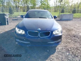 2011 BMW 3 Series 328i z VIN WBADW7C57BE544742, wystawiony jako IAAI lot #42138480 z przebiegiem 152 402 mil mil oraz . Historia ofert i sprzedaży dostępna na DreamBid. Obrazek 6.