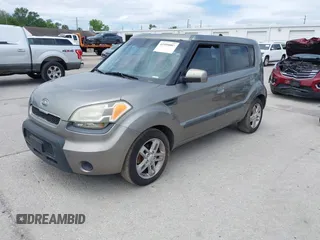 2010 Kia Soul + with VIN KNDJT2A20A7084899, listed as a IAAI auction lot 41990009 with 210,572 mi miles and . Bid and sale history available at DreamBid. Image 2.