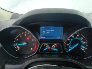 2014 Ford Escape SE with VIN 1FMCU9G90EUD25513, listed as a Copart auction lot 44211815 with 129,376 mi miles and Salvage Title. Bid and sale history available at DreamBid. Image 9.