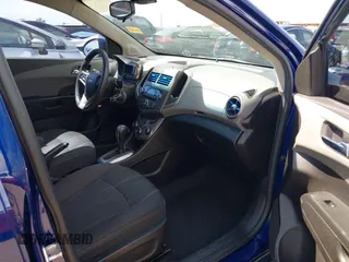 2013 Chevrolet Sonic LT with VIN 1G1JC5SG0D4168831, listed as a IAAI auction lot 42124531 with 149,096 mi miles and . Bid and sale history available at DreamBid. Image 5.
