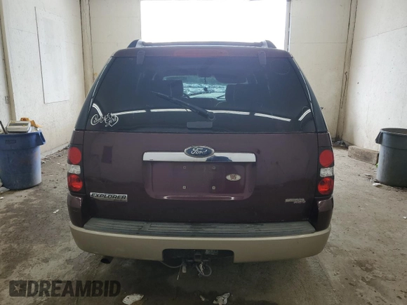 2007 Ford Explorer Eddie Bauer z VIN 1FMEU74E67UA84364, wystawiony jako Copart lot #60142495 z przebiegiem 182 595 mil mil oraz Czysty tytuł • Clean title. Historia ofert i sprzedaży dostępna na DreamBid. Obrazek 6.
