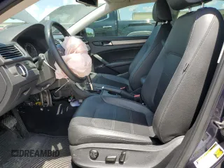 2014 Volkswagen Passat SE z VIN 1VWBS7A39EC065372, wystawiony jako Copart lot #56692415 z przebiegiem 83 257 mil mil oraz Szkoda całkowita • Salvage title. Historia ofert i sprzedaży dostępna na DreamBid. Obrazek 7.