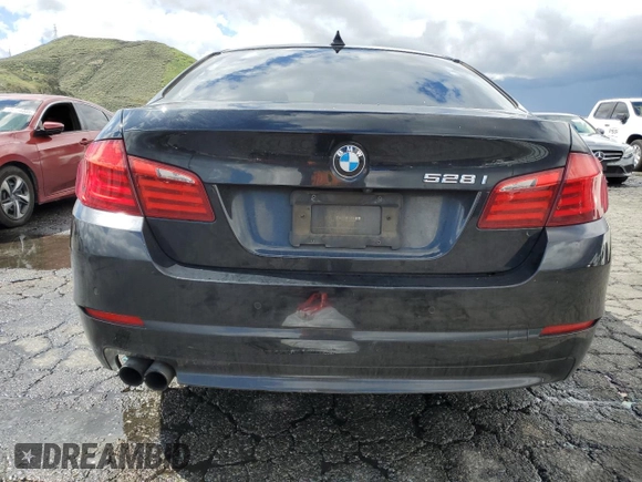 2013 BMW 5 Series 528i with VIN WBAXG5C5XDD234995, listed as a Copart auction lot 48617145 with 165,889 mi miles and Clean Title. Bid and sale history available at carsss.com. Image 6.