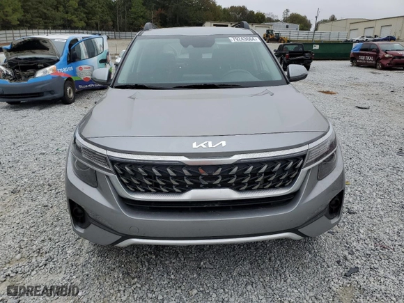 2023 Kia Seltos Nightfall with VIN KNDEUCA21P7407158, listed as a Copart auction lot 79243664 with 29,986 mi miles and Salvage Title. Bid and sale history available at carsss.com. Image 5.