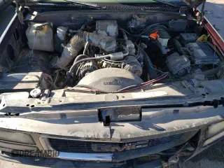 1997 GMC Suburban z VIN 3GKFK16R3VG511306, wystawiony jako Copart lot #78504814 z przebiegiem 287 079 mil mil oraz Szkoda całkowita • Salvage title. Historia ofert i sprzedaży dostępna na DreamBid. Obrazek 12.
