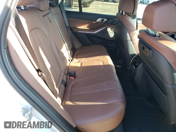 2021 BMW X5 M50i with VIN 5UXJU4C04M9G27685, listed as a Copart auction lot 84848344 with 32,349 mi miles and Salvage Title. Bid and sale history available at carsss.com. Image 10.