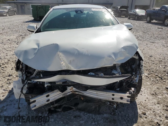2019 Toyota Corolla Hatchback SE with VIN JTNK4RBE8K3051222, listed as a Copart auction lot 71720484 with 0 mi miles and Non Repairable. Bid and sale history available at carsss.com. Image 5.