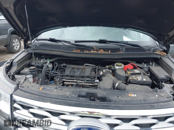 2019 Ford Explorer Limited z VIN 1FM5K8F83KGA75504, wystawiony jako IAAI lot #42457468 z przebiegiem 52 081 mil mil oraz . Historia ofert i sprzedaży dostępna na DreamBid. Obrazek 10.