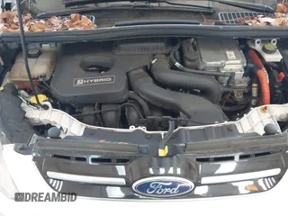 2013 Ford C-Max SE z VIN 1FADP5AU2DL541573, wystawiony jako IAAI lot #42233822 z przebiegiem 127 650 mil mil oraz . Historia ofert i sprzedaży dostępna na DreamBid. Obrazek 10.