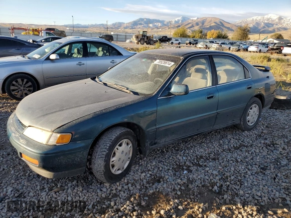 1995 Honda Accord LX with VIN JHMCD563XSC026685, listed as a Copart auction lot 78528614 with 13,044 mi miles and Salvage Title. Bid and sale history available at carsss.com. Image 1.