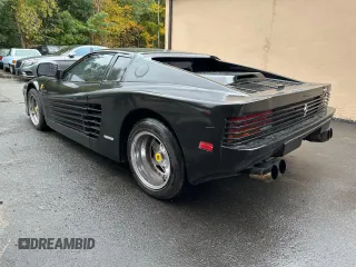 1988 Pontiac Fiero z VIN 1G2PE119XJP213392, wystawiony jako Copart lot #76264064 z przebiegiem 71 246 mil mil oraz Tytuł czysty. Historia ofert i sprzedaży dostępna na DreamBid. Obrazek 3.