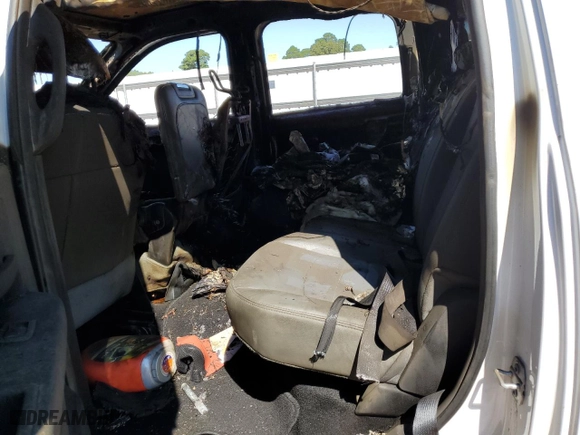 2016 Ram 2500 Tradesman with VIN 3C6UR4CJ3GG333180, listed as a Copart auction lot 74063124 with 0 mi miles and Salvage Title. Bid and sale history available at carsss.com. Image 10.