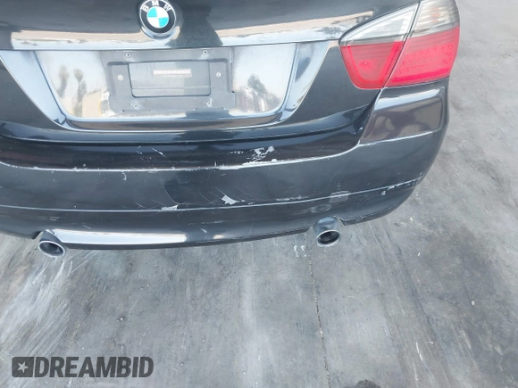 2008 BMW 3 Series 335i с VIN WBAVB73588KY62508, выставлен на аукционе IAAI как лот 42375020 с пробегом 170 083 миль миль и . История ставок и продаж доступна на DreamBid. Изображение 13.