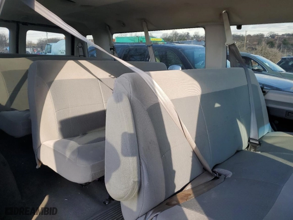 2007 Ford Econoline Wagon XL with VIN 1FBSS31L17DB45214, listed as a Copart auction lot 85077994 with 841,455 mi miles and Salvage Title. Bid and sale history available at carsss.com. Image 11.