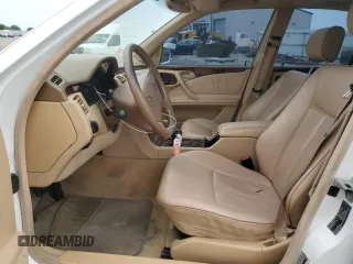 2001 Mercedes-Benz E-Class with VIN WDBJF70J51B332881, listed as a Copart auction lot 63487844 with 216,080 mi miles and Salvage Title. Bid and sale history available at carsss.com. Image 7.