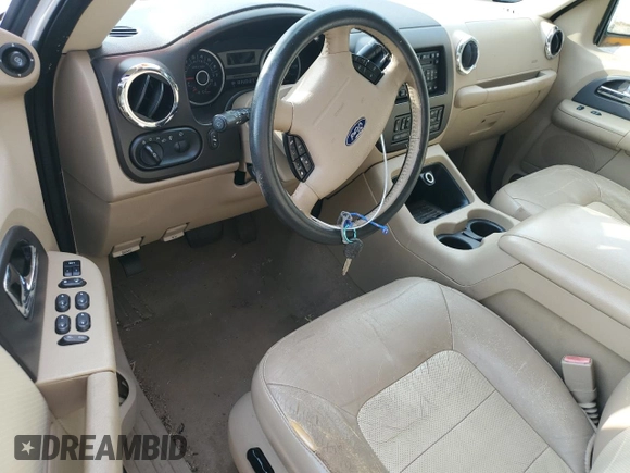 2005 Ford Expedition Eddie Bauer with VIN 1FMFU17535LA40631, listed as a Copart auction lot 45275605 with Not provided miles and Clean title. Bid and sale history available at DreamBid. Image 8.