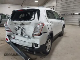 2018 Chevrolet Trax LT with VIN KL7CJPSB5JB546359, listed as a IAAI auction lot 41902129 with 66,498 mi miles. Bid and sale history available at carsss.com. Image 4.