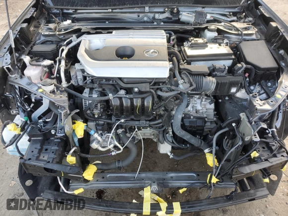2021 Lexus UX 200 z VIN JTHX3JBHXM2040576, wystawiony jako Copart lot #83983914 z przebiegiem 28 897 mil mil oraz Szkoda całkowita • Salvage title. Historia ofert i sprzedaży dostępna na DreamBid. Obrazek 11.