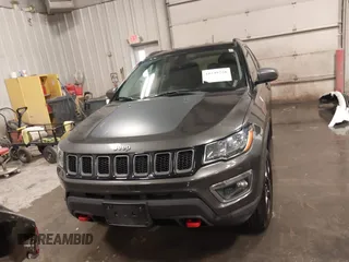 2018 Jeep Compass Trailhawk with VIN 3C4NJDDB4JT210451, listed as a IAAI auction lot 41239258 with 90,552 mi miles and . Bid and sale history available at carsss.com. Image 12.