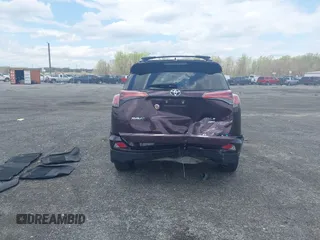 2018 Toyota RAV4 LE with VIN 2T3BFREV5JW775651, listed as a IAAI auction lot 42006476 with 89,633 mi miles. Bid and sale history available at carsss.com. Image 17.