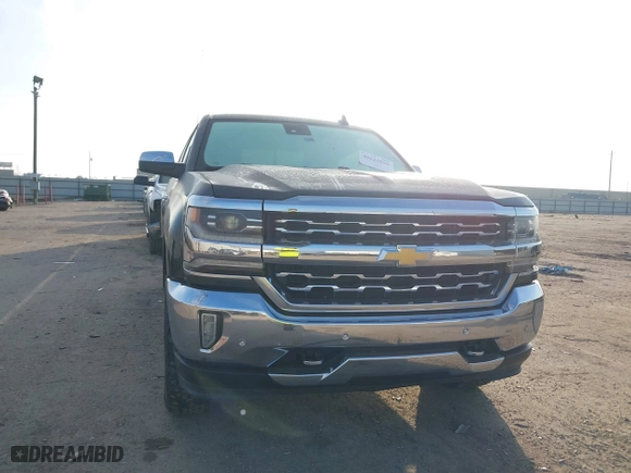 2017 Chevrolet Silverado 1500 LTZ with VIN 3GCUKSEJ2HG442861, listed as a IAAI auction lot 41523045 with 102,887 mi miles. Bid and sale history available at carsss.com. Image 6.