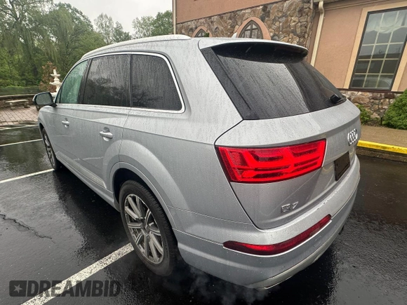 2017 Audi Q7 Premium Plus with VIN WA1LAAF70HD034782, listed as a Copart auction lot 56847135 with 136,433 mi miles and Clean title. Bid and sale history available at DreamBid. Image 2.