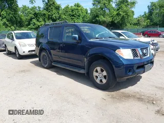 2007 Nissan Pathfinder SE z VIN 5N1AR18W07C636298, wystawiony jako IAAI lot #42317843 z przebiegiem 175 748 mil mil oraz . Historia ofert i sprzedaży dostępna na DreamBid. Obrazek 1.