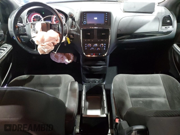 2018 Dodge Grand Caravan SE with VIN 2C4RDGBG4JR215192, listed as a Copart auction lot 45911655 with 75,239 mi miles and Salvage Title. Bid and sale history available at DreamBid. Image 8.