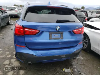 2018 BMW X1 xDrive28i with VIN WBXHT3C39J5F93109, listed as a Copart auction lot 73660962 with 43,470 mi miles. Bid and sale history available at carsss.com. Image 6.