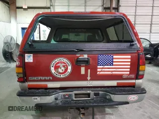 2006 GMC Sierra 1500 SLE1 z VIN 2GTEC13T061135680, wystawiony jako Copart lot #54560524 z przebiegiem 295 189 mil mil oraz Szkoda całkowita • Salvage title. Historia ofert i sprzedaży dostępna na DreamBid. Obrazek 6.
