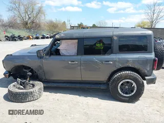 2022 Ford Bronco with VIN 1FMEE5DP3NLB03118, listed as a IAAI auction lot 42096181 with 62,685 mi miles and . Bid and sale history available at DreamBid. Image 14.