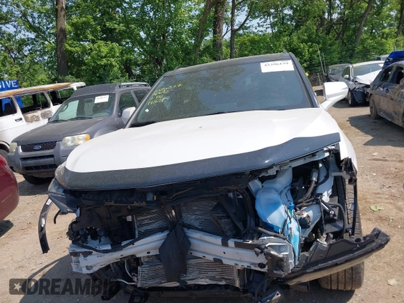2024 Chevrolet Blazer RS with VIN 3GNKBKRS6RS188345, listed as a IAAI auction lot 42396159 with 24,813 mi miles and . Bid and sale history available at DreamBid. Image 12.