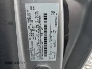 2020 Ford Escape SE z VIN 1FMCU0G60LUC25491, wystawiony jako Copart lot #57728075 z przebiegiem 61 006 mil mil oraz Szkoda całkowita • Salvage title. Historia ofert i sprzedaży dostępna na DreamBid. Obrazek 13.