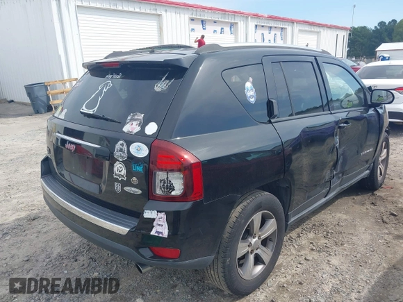 2016 Jeep Compass Latitude with VIN 1C4NJDEB2GD746067, listed as a IAAI auction lot 40512860 with 119,360 mi miles. Bid and sale history available at carsss.com. Image 4.