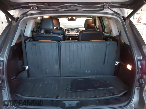 2018 Toyota Highlander Hybrid Limited с VIN 5TDDGRFH0JS039412, выставлен на аукционе IAAI как лот 41369168 с пробегом 106 724 миль миль и . История ставок и продаж доступна на DreamBid. Изображение 17.